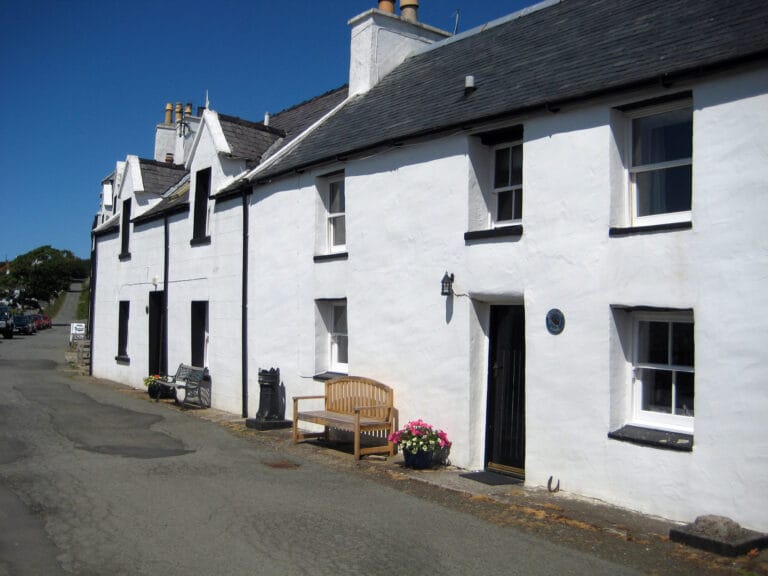 Loch Bay Cottages - lochbay