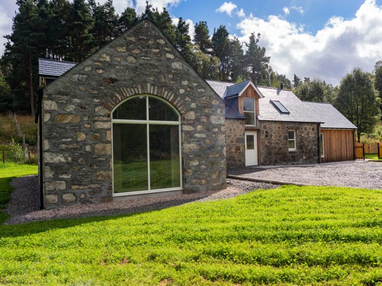 Corrimony Holiday Homes - corrimony