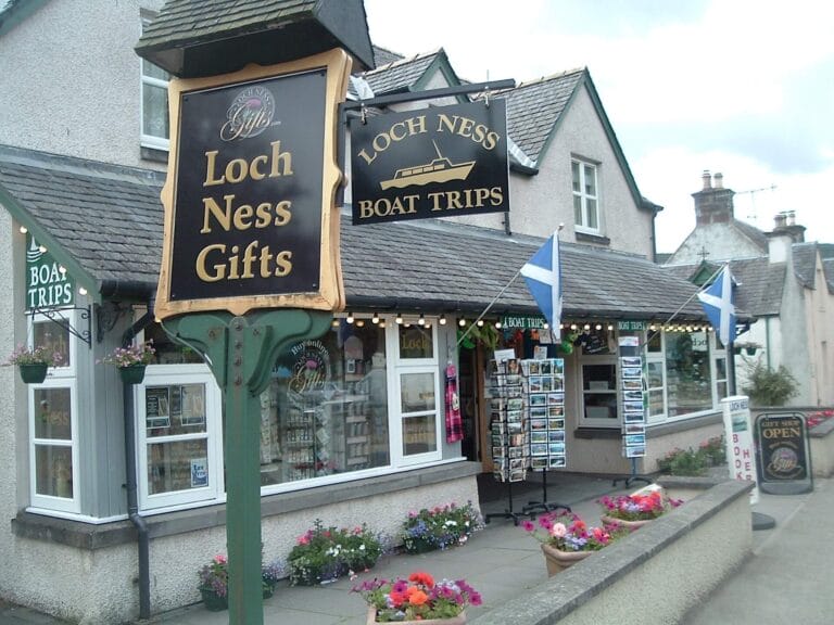 Loch Ness Gifts - shopfront01